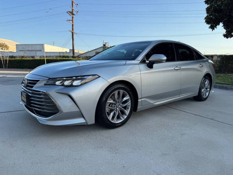 2019 Toyota Avalon XLE