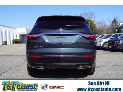 2021 Buick Enclave Essence
