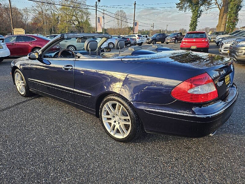 2009 Mercedes-Benz CLK-Class CLK350 photo 24