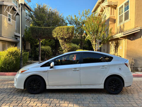 2014 Toyota Prius Three