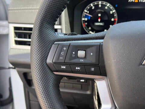 2024 Mitsubishi Outlander
