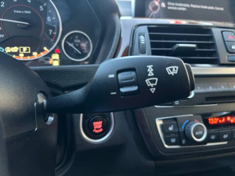 2015 BMW 3 Series 328i