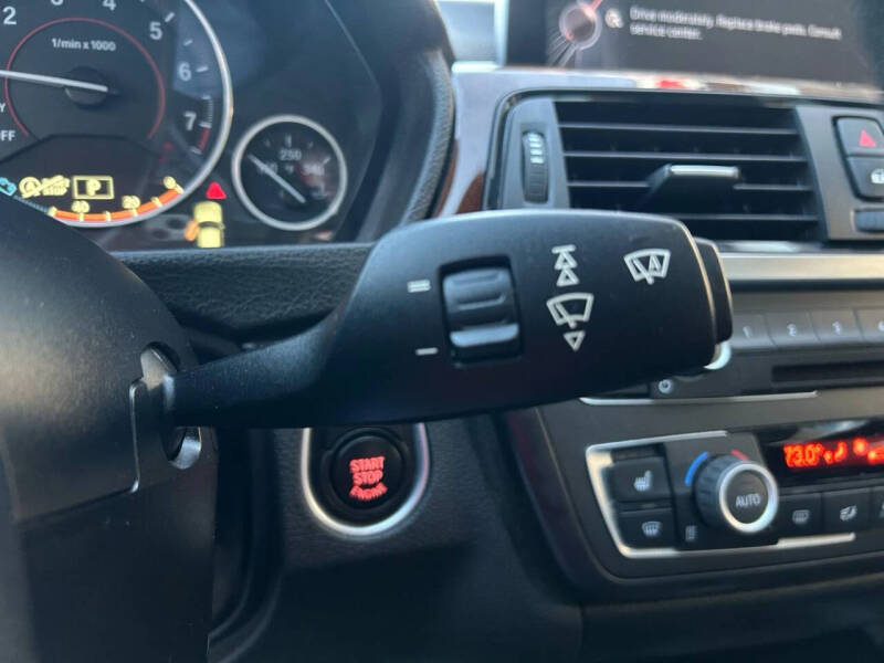 2015 BMW 3 Series 328i