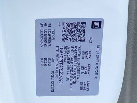 2024 Chevrolet Express LT 3500