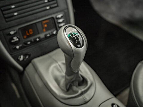 2001 Porsche 911 Carrera