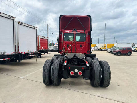 2016 Freightliner Cascadia