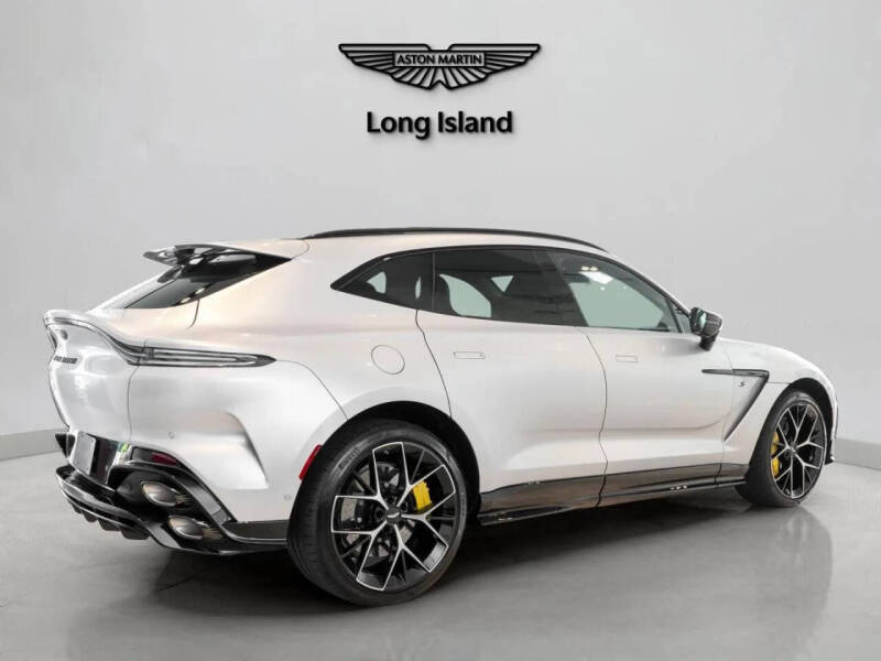 2026 Aston Martin DBX S