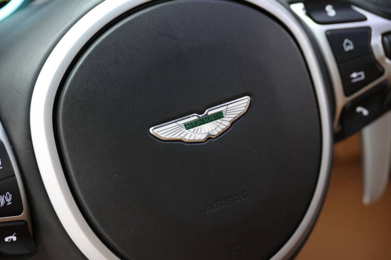 2019 Aston Martin Vantage