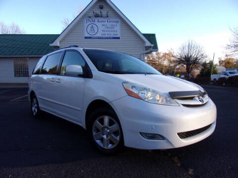 2009 Toyota Sienna for sale at JNM Auto Group in Warrenton VA