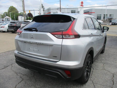 2023 Mitsubishi Eclipse Cross LE