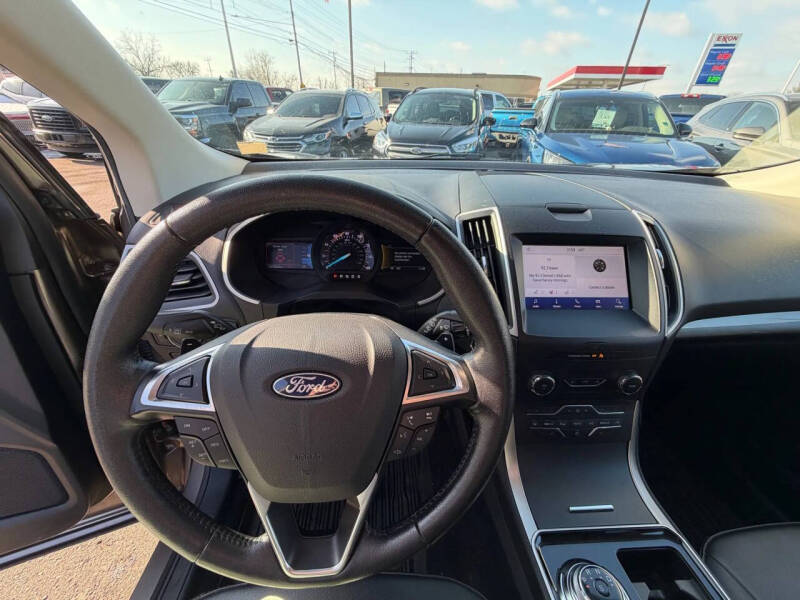 2019 Ford Edge SEL