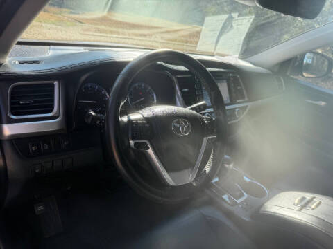 2017 Toyota Highlander XLE