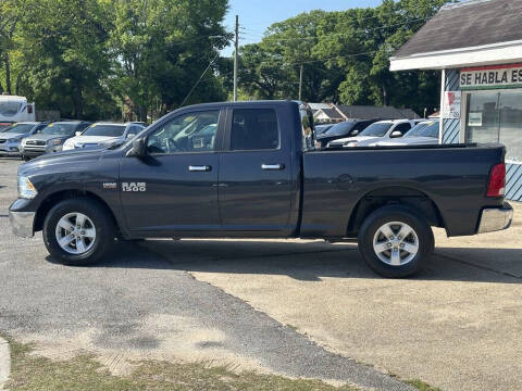 2016 RAM 1500 SLT