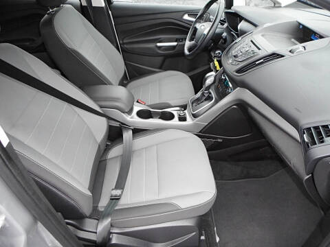 2016 Ford C-MAX Hybrid SE