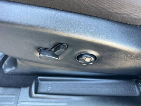 2024 Chrysler Pacifica Touring