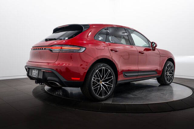 2026 Porsche Macan