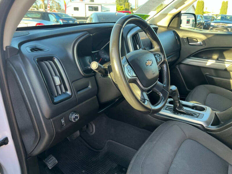 2021 Chevrolet Colorado LT photo 12