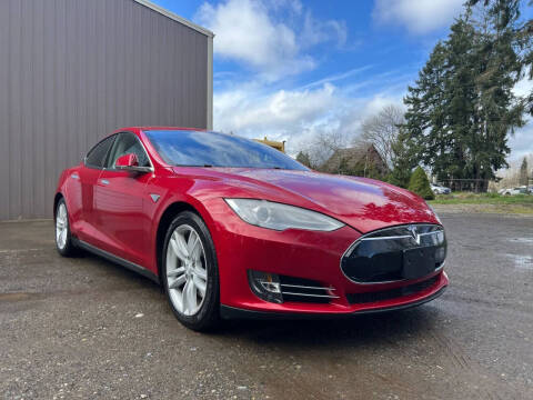 2015 Tesla Model S