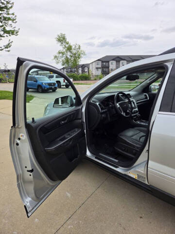 2016 GMC Acadia SLT-1