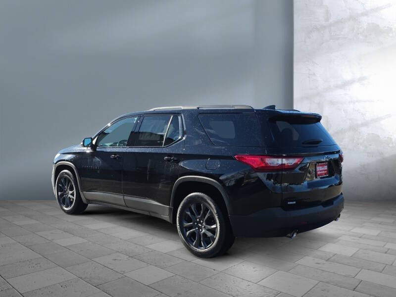2021 Chevrolet Traverse RS
