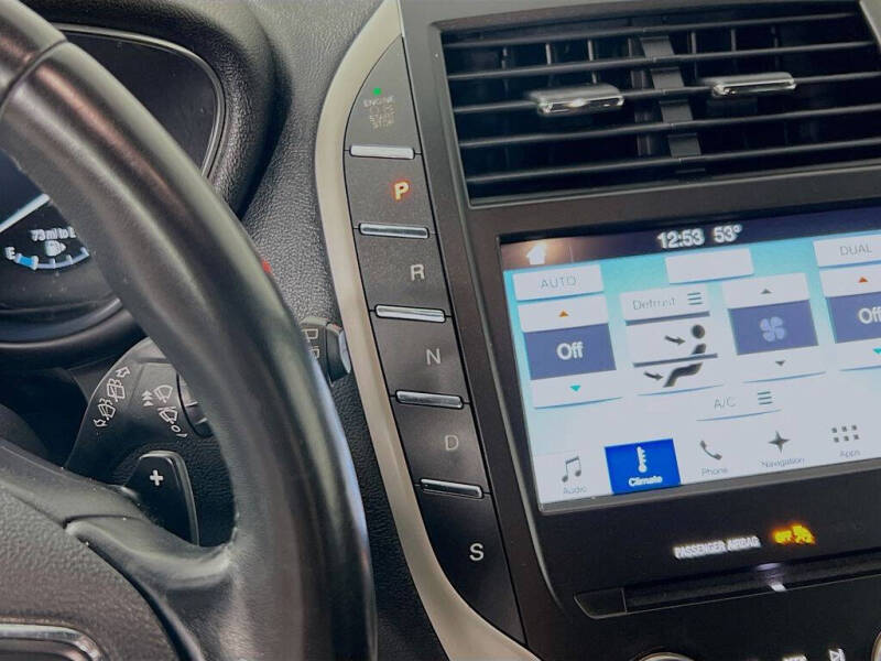 2017 Lincoln MKC Select