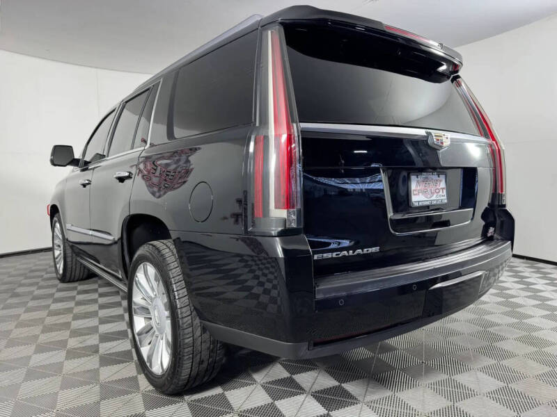 2016 Cadillac Escalade Platinum