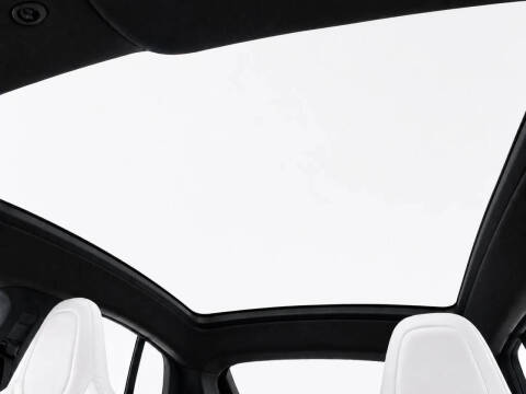 2022 Tesla Model S Plaid