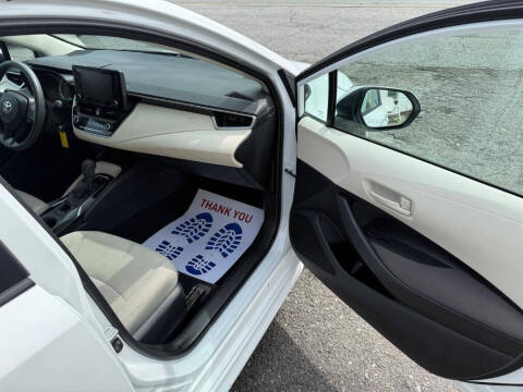 2022 Toyota Corolla LE