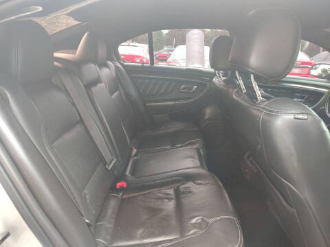 2015 Ford Taurus Limited