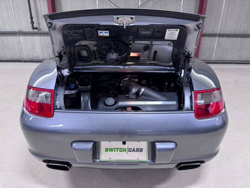 2005 Porsche 911 Carrera