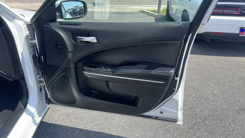 2019 Dodge Charger SXT