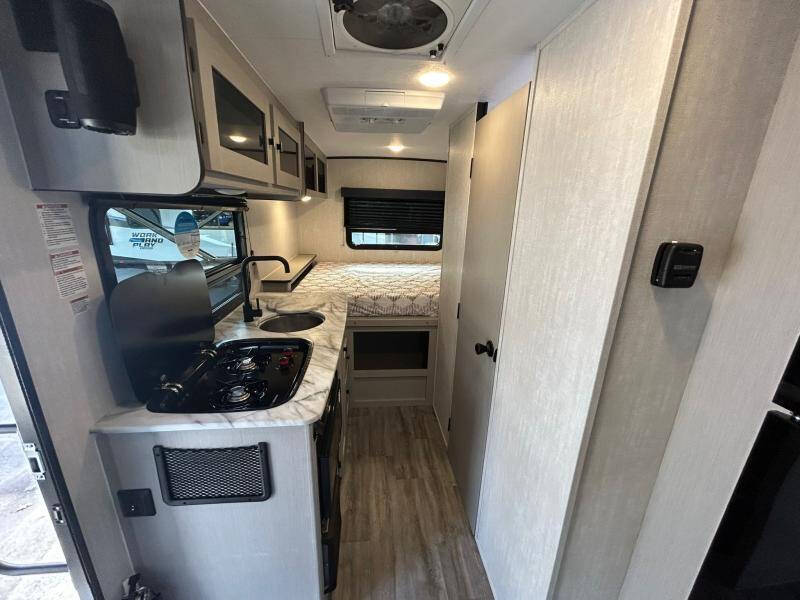 2024 Coachmen RV RMT16R