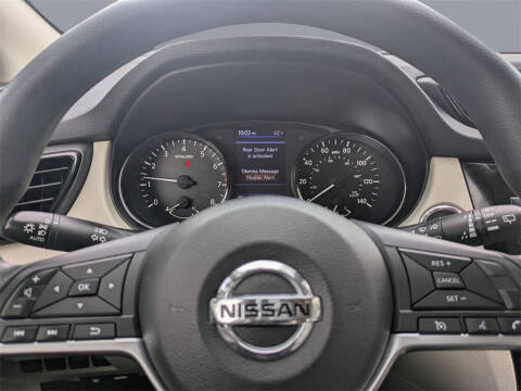 2020 Nissan Rogue Sport SV