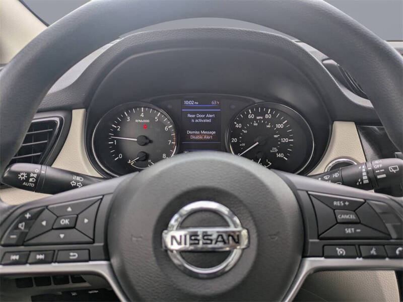 2020 Nissan Rogue Sport SV