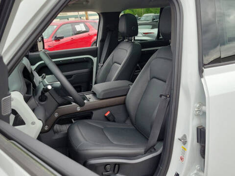 2024 Land Rover Defender 110 V8 P500 SE