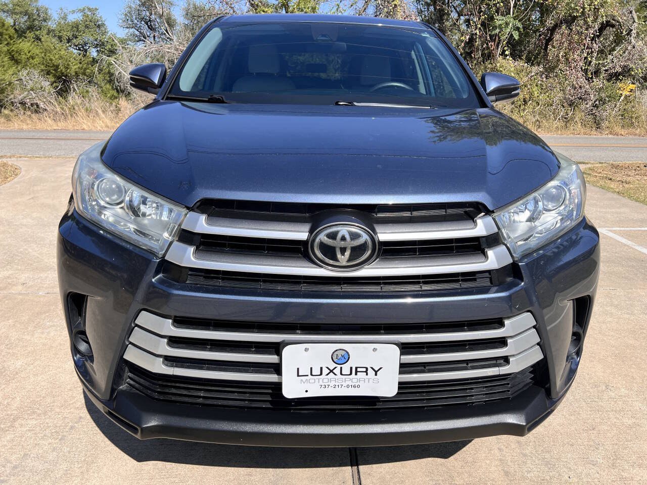 Used Car 2019 Toyota Highlander  Le 4dr Suv (2.7l I4) For Sale Under $20,000 In Austin, Texas