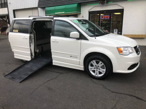 2013 Dodge Grand Caravan for sale at Auto Sales Center Inc in Holyoke MA