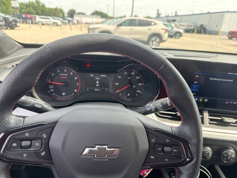 2024 Chevrolet Trax RS