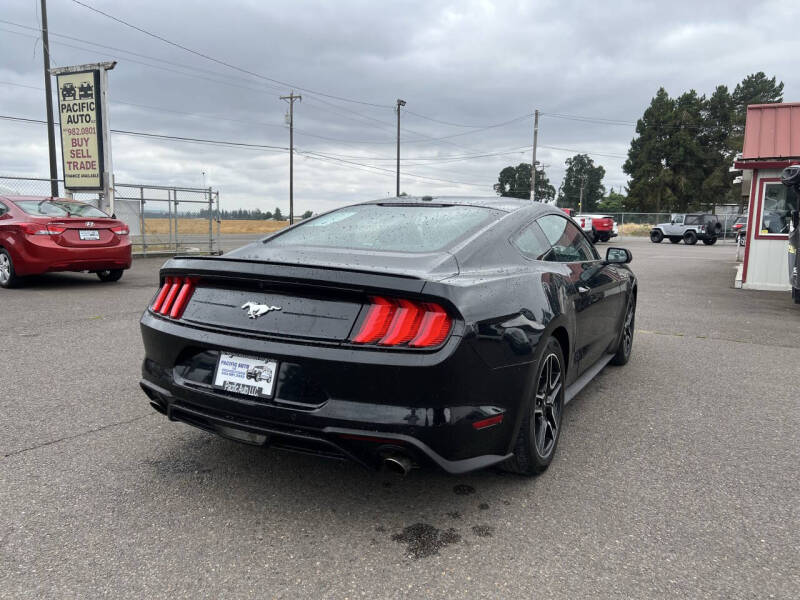 2020 Ford Mustang EcoBoost