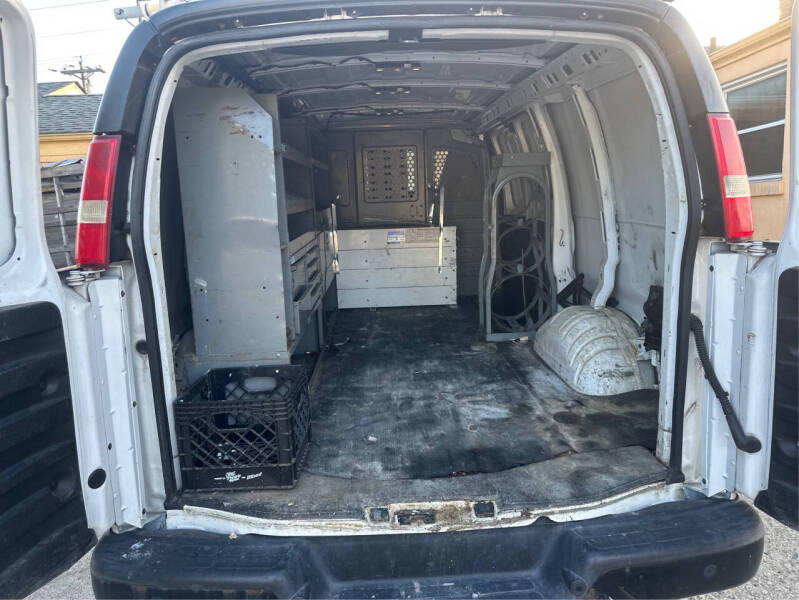 2016 Chevrolet Express 3500