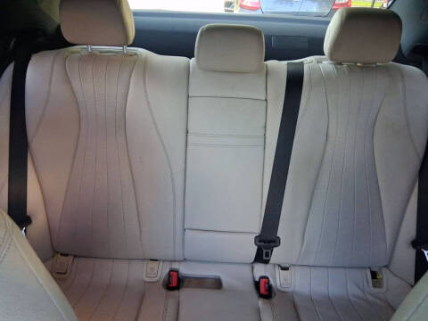 2018 Mercedes-Benz E-Class E 300