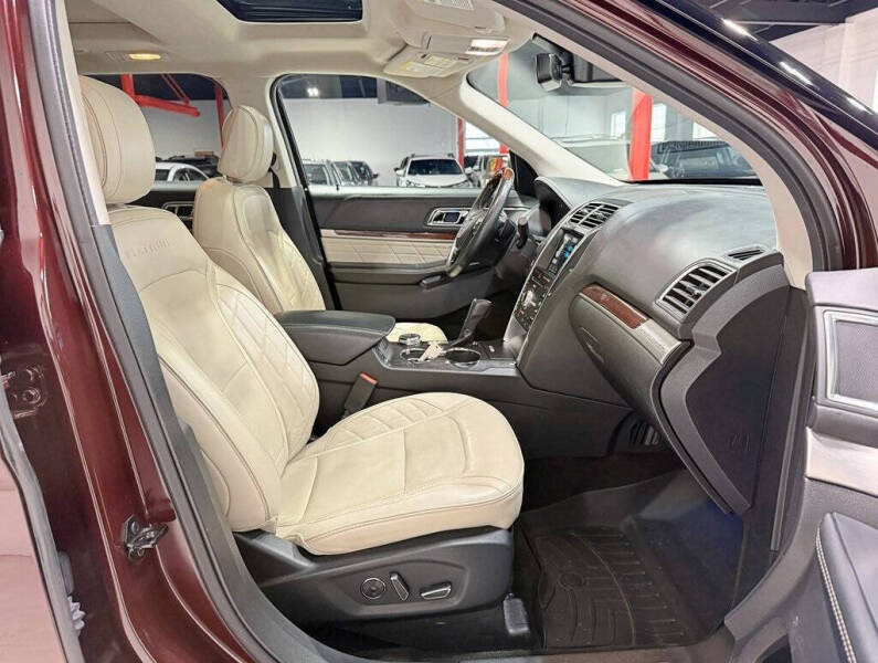 2018 Ford Explorer Platinum
