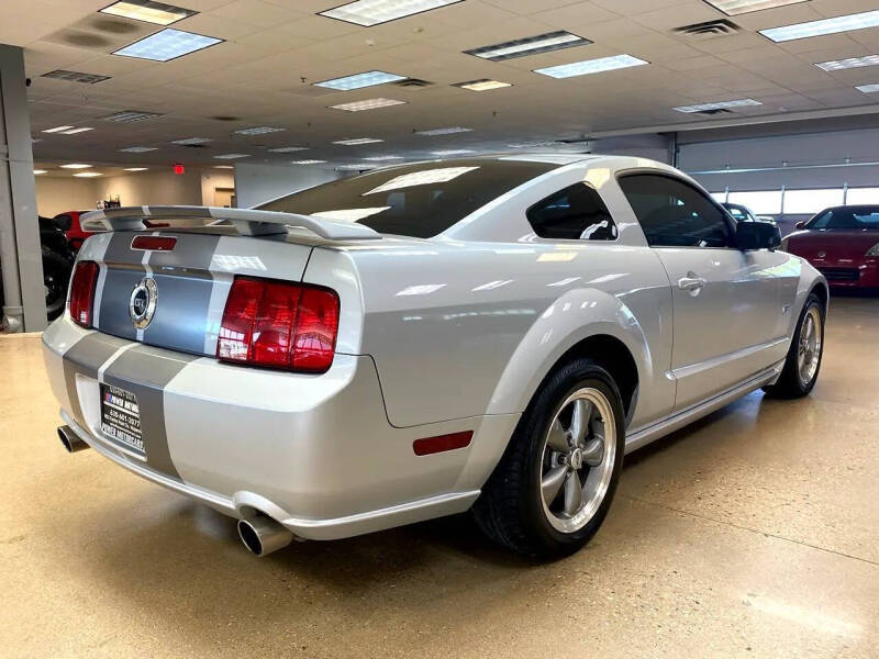 2006 Ford Mustang GT Deluxe