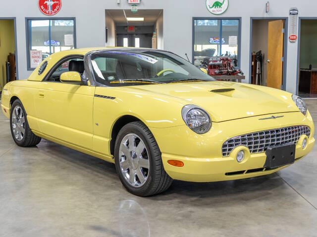 2002 Ford Thunderbird Deluxe