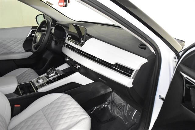 2023 Mitsubishi Outlander SEL