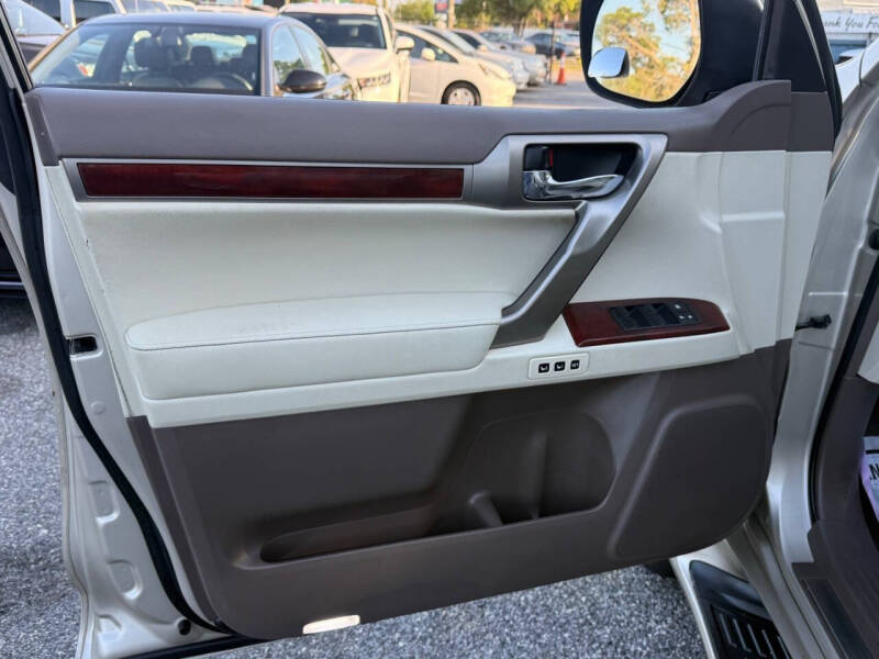 2013 Lexus GX 460