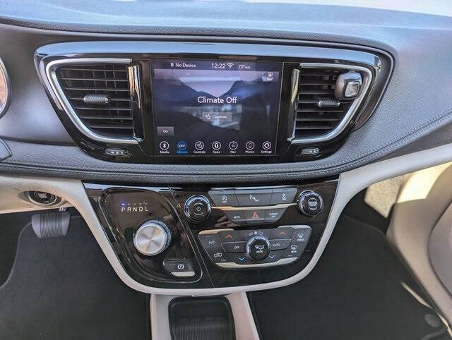 2020 Chrysler Pacifica for sale at Axio Auto Boise in Boise, ID