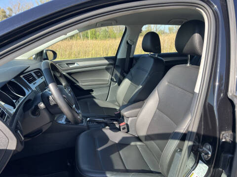 2017 Volkswagen Golf Alltrack TSI S 4Motion