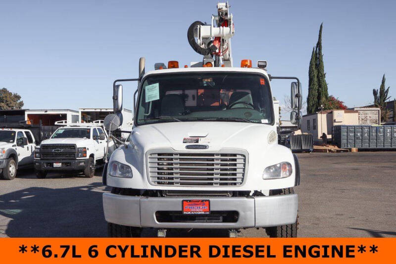 2016 Freightliner M2 106