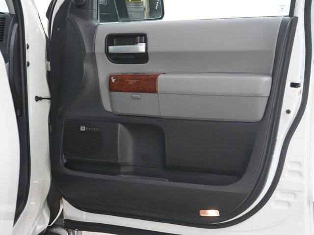 2021 Toyota Sequoia Platinum